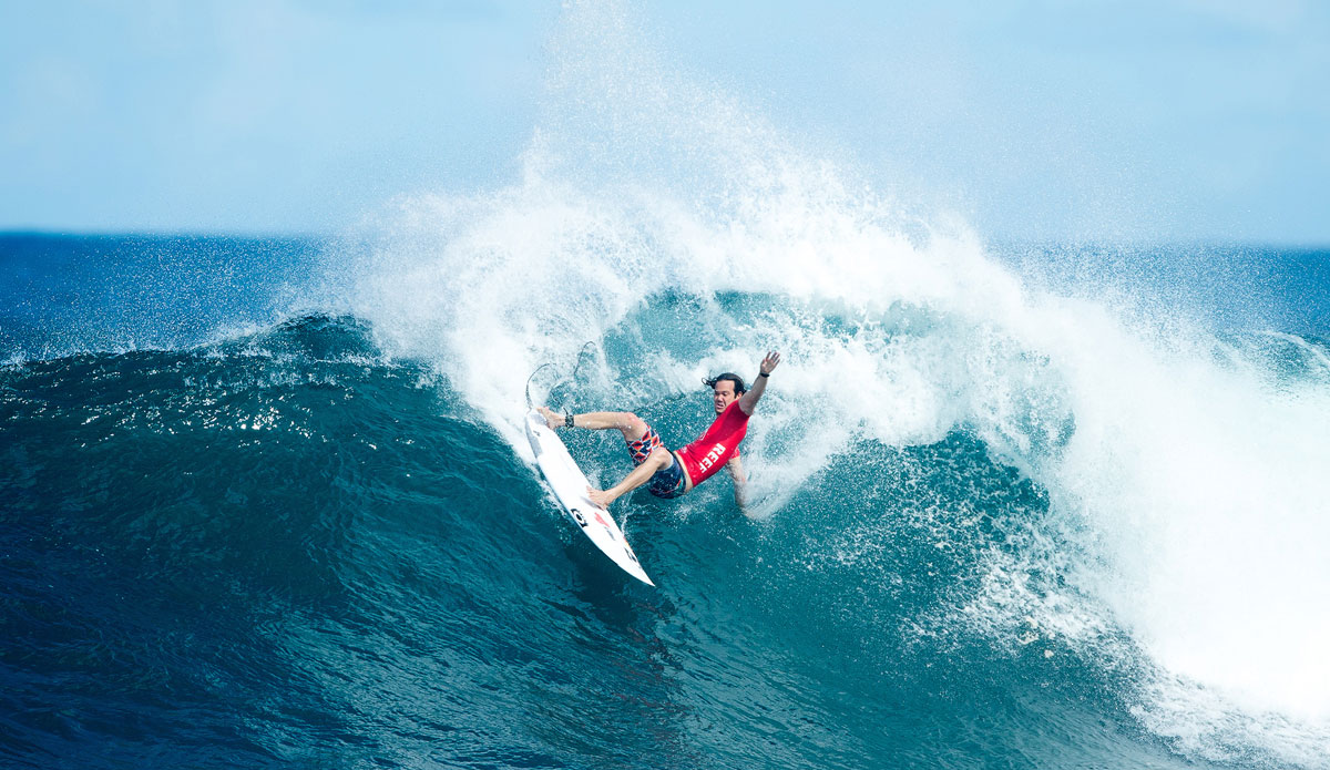  Jordy Smith performing a massive drop-wallet turn to win his Round 3 heat. Smith\'s exceptional performance earned him a near perfect score, a 9.50. Photo: <a href=\"http://www.aspworldtour.com/\">ASP</a>/Sloane