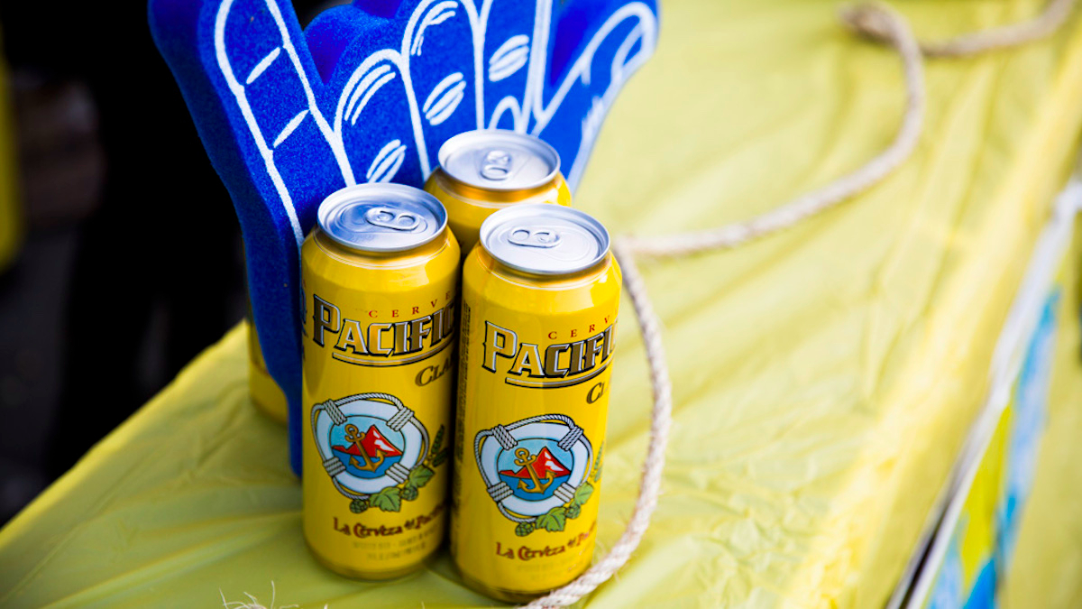 Shakas and Pacifico. Off to a good start. Photo: Thrailkill