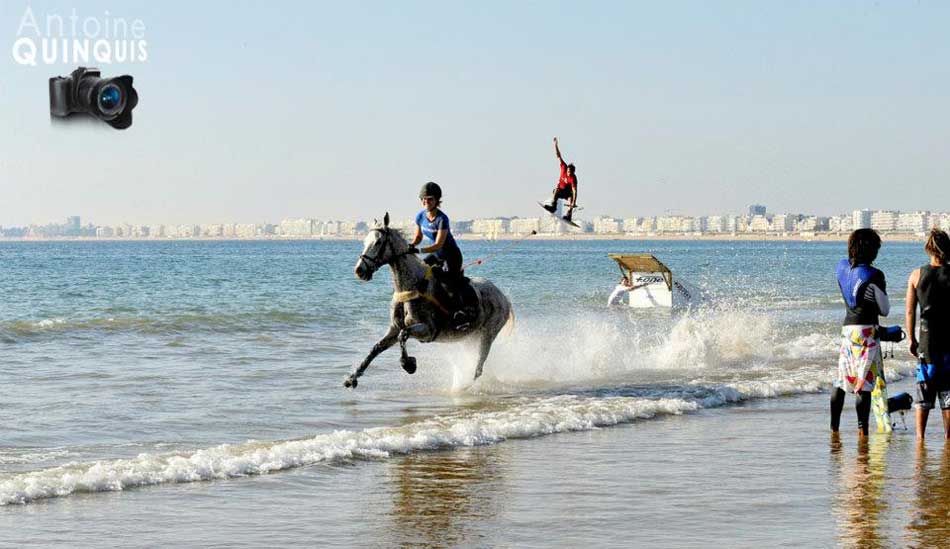 Flying high over ankle-deep water. Photo: Antoine Quinquis