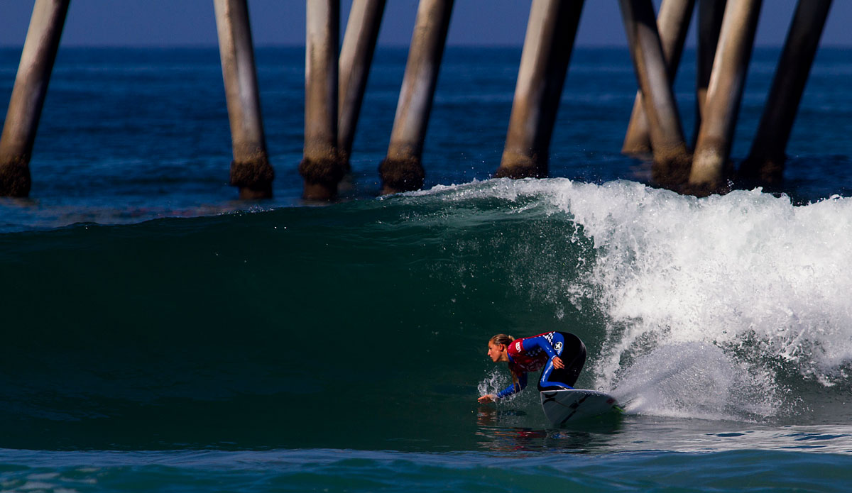 Lakey Peterson (USA), 19, 2012 US Open Champion, continued her affinity with Huntington Beach lineup, sticking to the Pierbowl rights to take a Quarterfinals slot over Dimity Stoyle (AUS), 22, who leaves the competition in equal 9th place. 

“In that heat I was trying to be selective and get back into my rhythm,” said Lakey Peterson. “It’s such a young group of people on the Women’s Tour and it’s really cool. Everyone is really pushing the sport right now and it’s great to be a part of that. Steph (Gilmore) is one of my favorite surfers so I’m really looking forward to my Quarterfinal against her.” Photo: ASP/ Morris