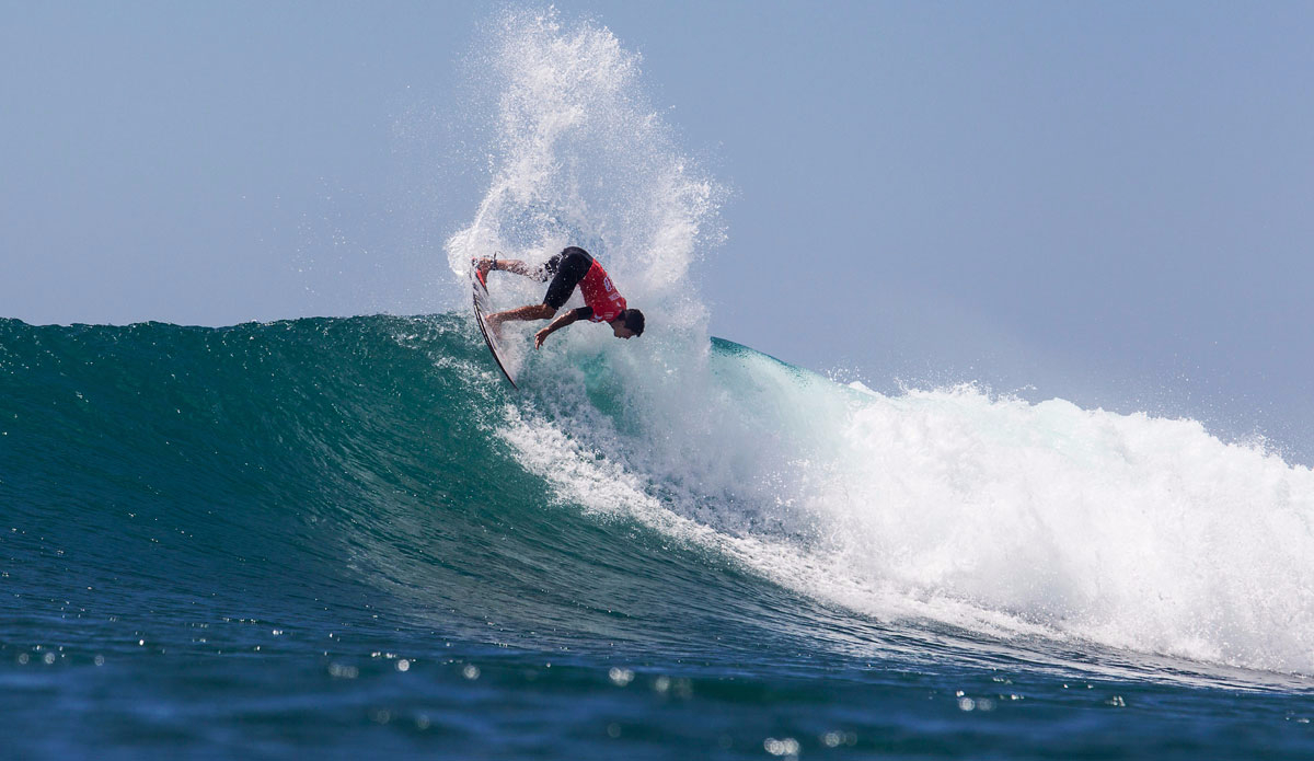 Gabriel Medina (BRA) placed first in his round 2 heat and advanced into round 3.  Photo: <a href=\"http://www.worldsurfleague.com/\">WSL/<a href=\"https://instagram.com/nomadshotelsc/\"</a>/Rowland</a>