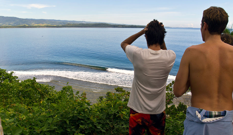 Phil Goodrich starting to freak out while checking the bend at a new right reef, one of many unsurfed waves on this coastline. Photo: Callahan/SurfExplore