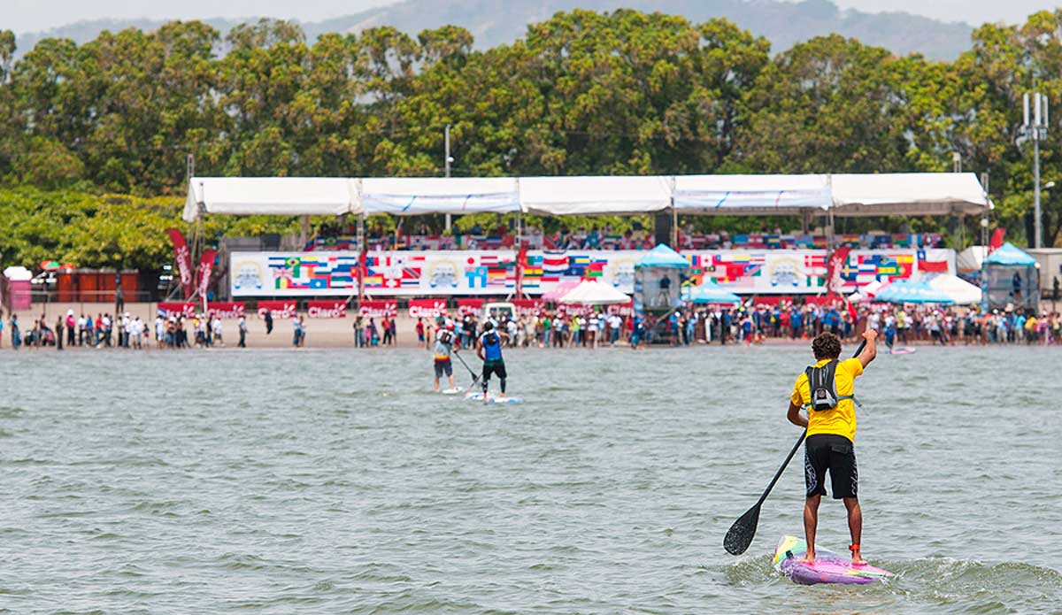 Coming down the stretch. Photo: <a href=\"http://www.isasurf.org/\"> ISA | Rommel</a>