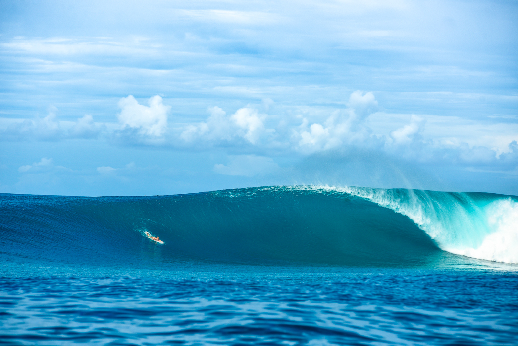 Nate Behl’s confidence and prowess in heavier waves is impressive. I don’t think there is too many waves like this back home for Nate to practice on.