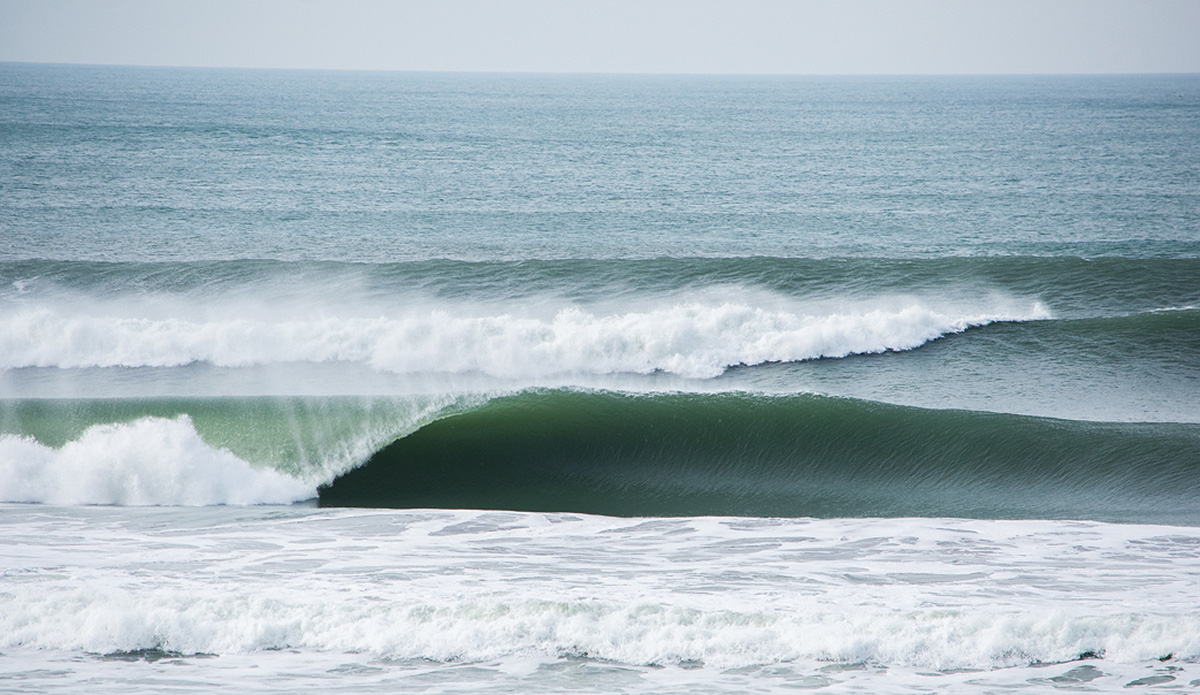 Lefts need some love also! One that snuck by the outer bar and imploded on the inside. Photo: Jack Bober