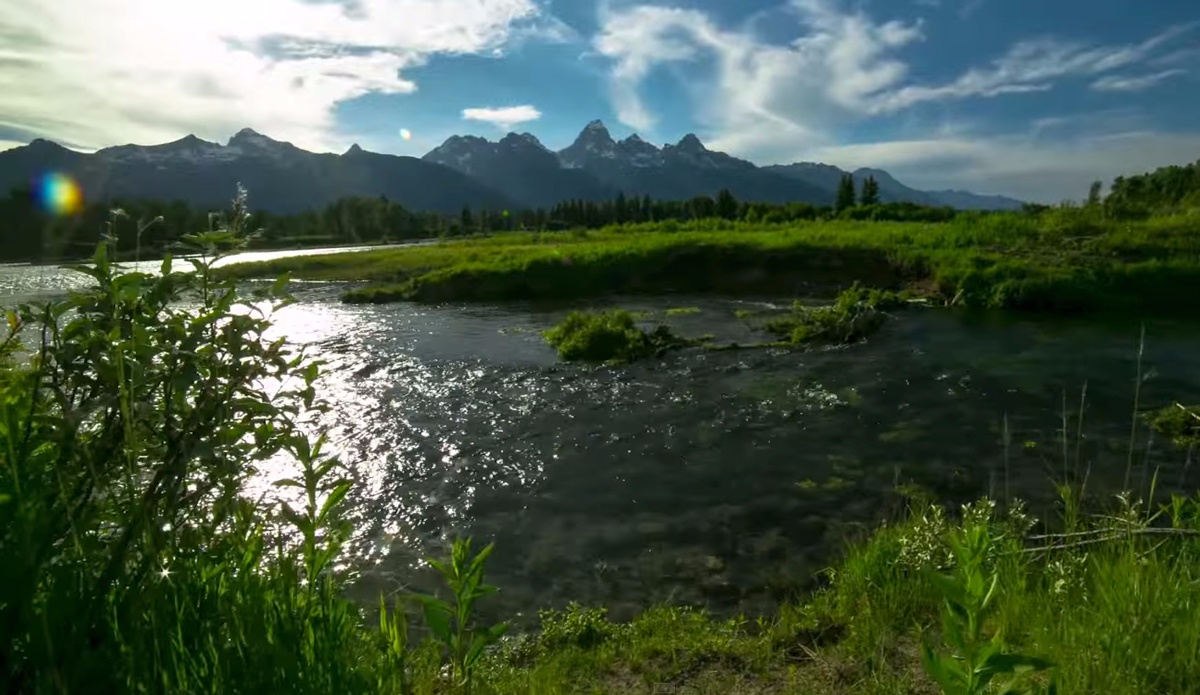 Screenshot: <a href=\"https://www.youtube.com/watch?v=sdJQF0fOOfU\">Jackson Hole</a>