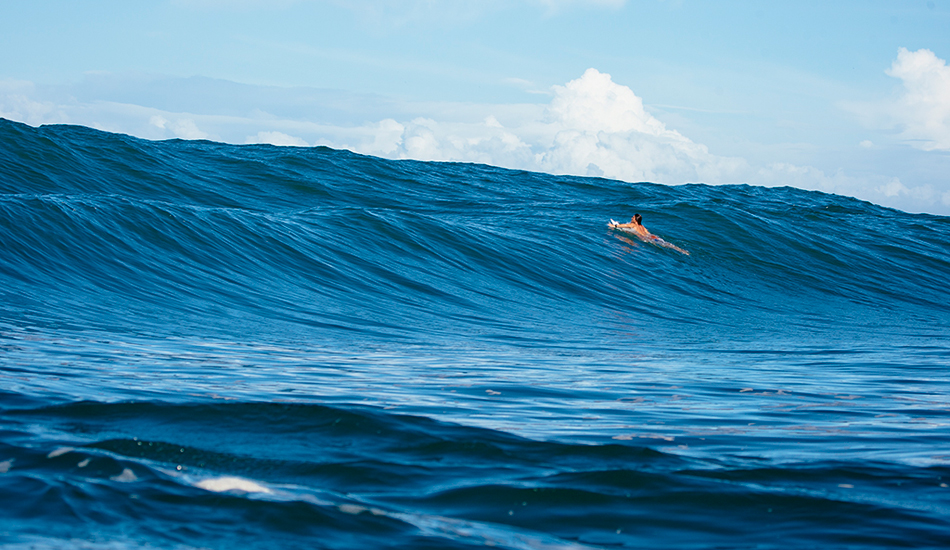 Lee Wilson looking over the back of a big double up. Photo: <a href=\"http://www.reposarphoto.com\">Jason Reposar</a>