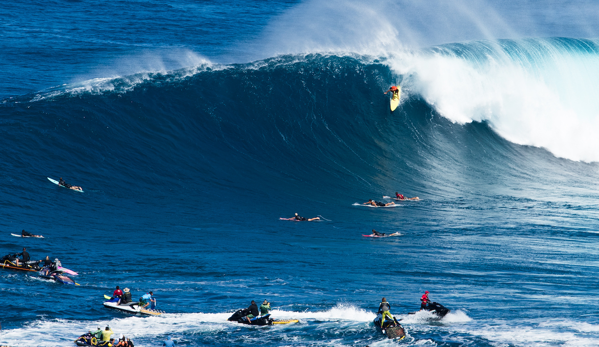 Matahi Drollet on an absolute screamer. Photo:<a href=\"https://www.instagram.com/thekingslens/\"> Patrick Murphy </a>