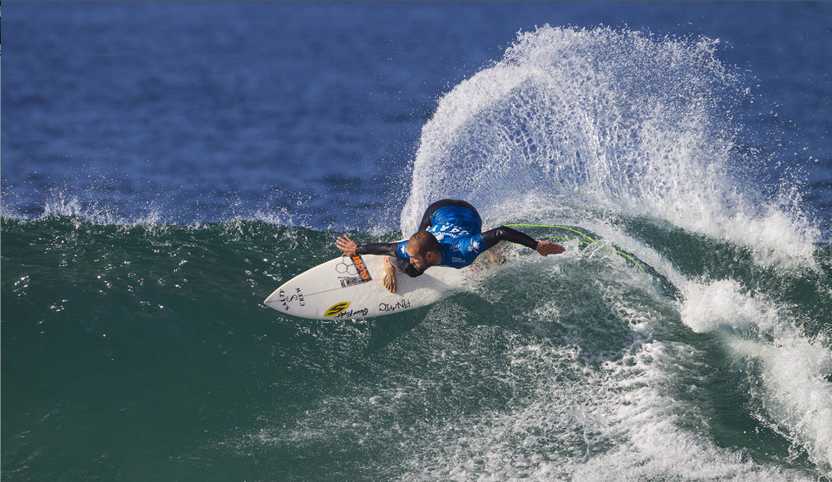 CJ Hobgood of Florida, USA (pictured) caused a huge upset on Day 5 of the J-Bay Open defeating local favourite and defending J-Bay Open Champion Jordy Smith (ZAF) during Round 3 on Monday July 14, 2014. Hobgood advanced into Round 4 where he placed third against Alejo Muniz (BRA) and Mick Fanning (AUS) but will surf again in Round 5. Photo: <a href=\"http://www.aspworldtour.com/\">ASP</a>/<a href\"http://www.kirstinscholtz.com/\">Kirstin Scholtz</a>