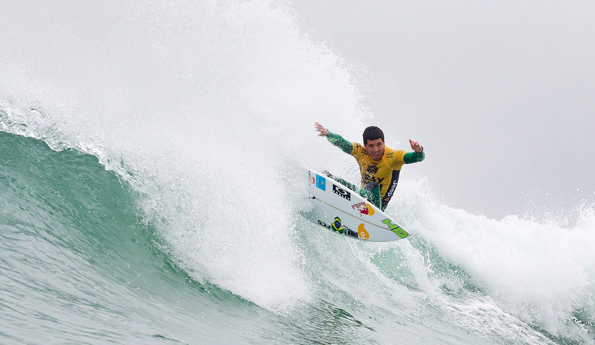 Adriano de Souza of Guaruja, Sao Paulo, Brazil (pictured) winning his Round 4 heat at the JBay Open to advance into the Quarterfinals on Saturday July 18, 2015. Photo: <a href=\"http://www.worldsurfleague.com/\">WSL</a>/<a href=\"https://instagram.com/kc80\">Cestari</a>