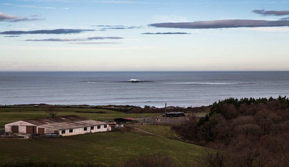 Belharra begins to feel the Black Swell. Photo: <a href=\"http://www.jeromechobeaux.fr\">Jerome Chobeaux</a>