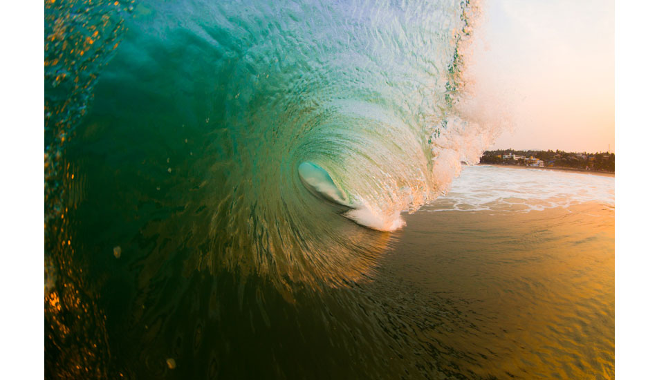 Throughout the first morning of my trip, the swell started to fill in. Photo: <a href=\"http://www.hungrywalrus.com/\" target=_blank>John Maher</a>