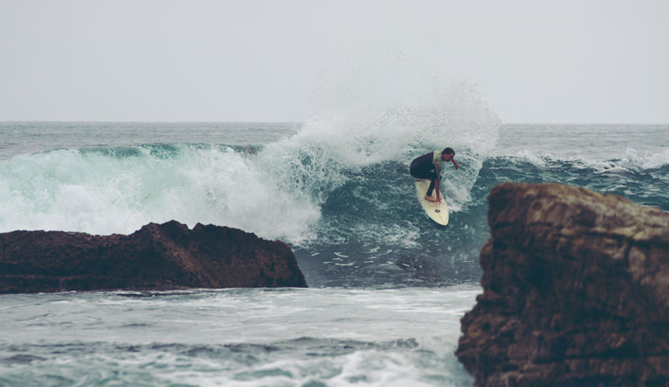 Behind the rock. Photo: <a href=\"http://instagram.com/jonrobphotos\">IJon Roberts</a>