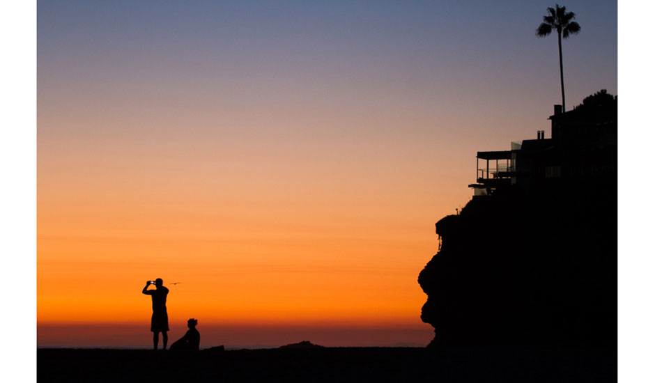 Silhouette Sunset. Photo: <a href=\"http://instagram.com/jonrobphotos\">IJon Roberts</a>