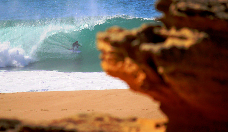 Nazaré: Hide and Seek. Photo: Jose Pinto