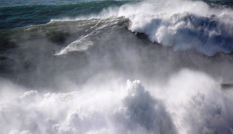 Nazaré:  Holy Moley, Axi! Photo: Jose Pinto