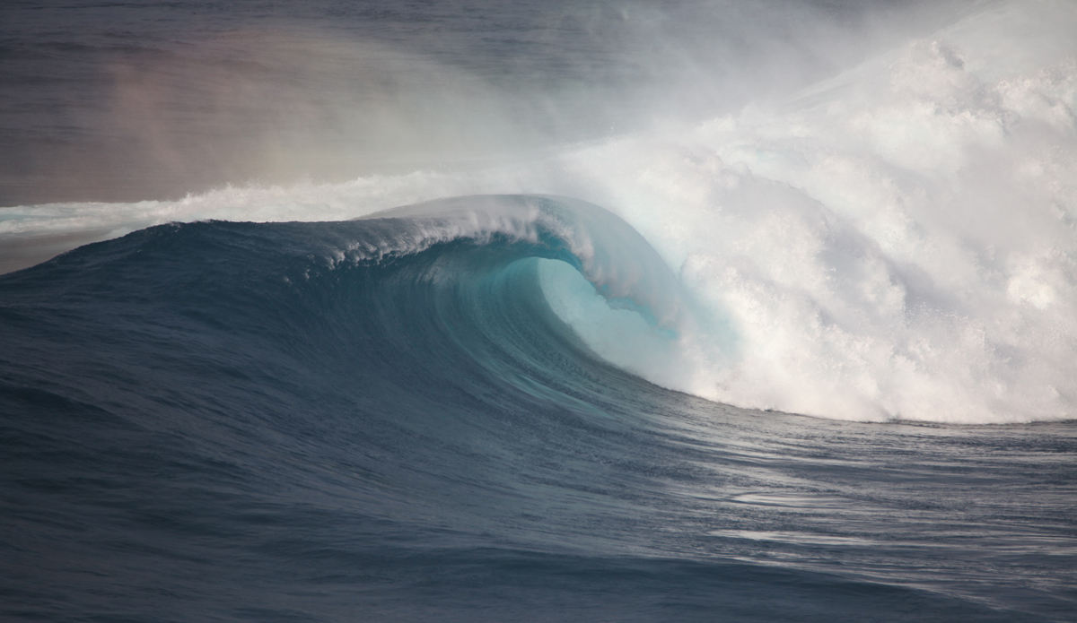 Pe\'ahi (Jaws) on Jan 16, 2016. Photo: Shannon Marie Quirk @shannonreporting