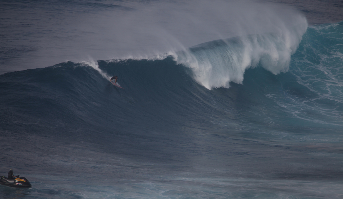 Pe\'ahi (Jaws) on Jan 16, 2016. Photo: Shannon Marie Quirk @shannonreporting