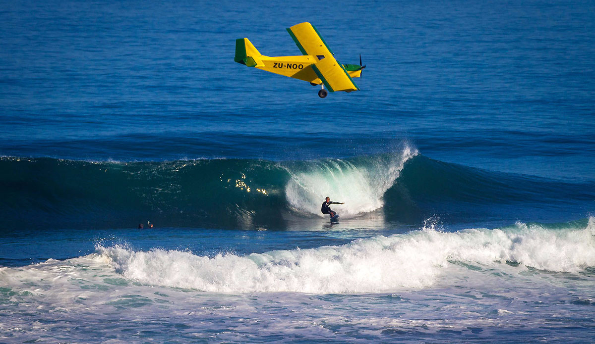 Simon Fish gets buzzed at a secret ledge in the eastern cape. Photo: <a href=\"https://www.facebook.com/pages/Pho-Tye-Studio/398591356893177?fref=nf\"> Tyerell Jordaan</a>