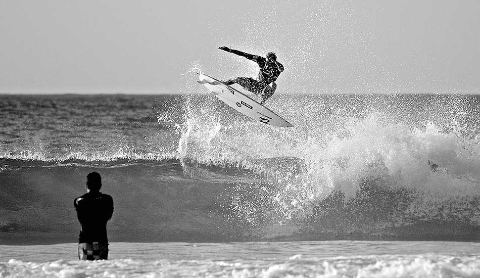 Showtime, South Bondi. Photo: <a href= \"http://bayflare.com/\" target=_blank>Rhydian Thomas.</a>