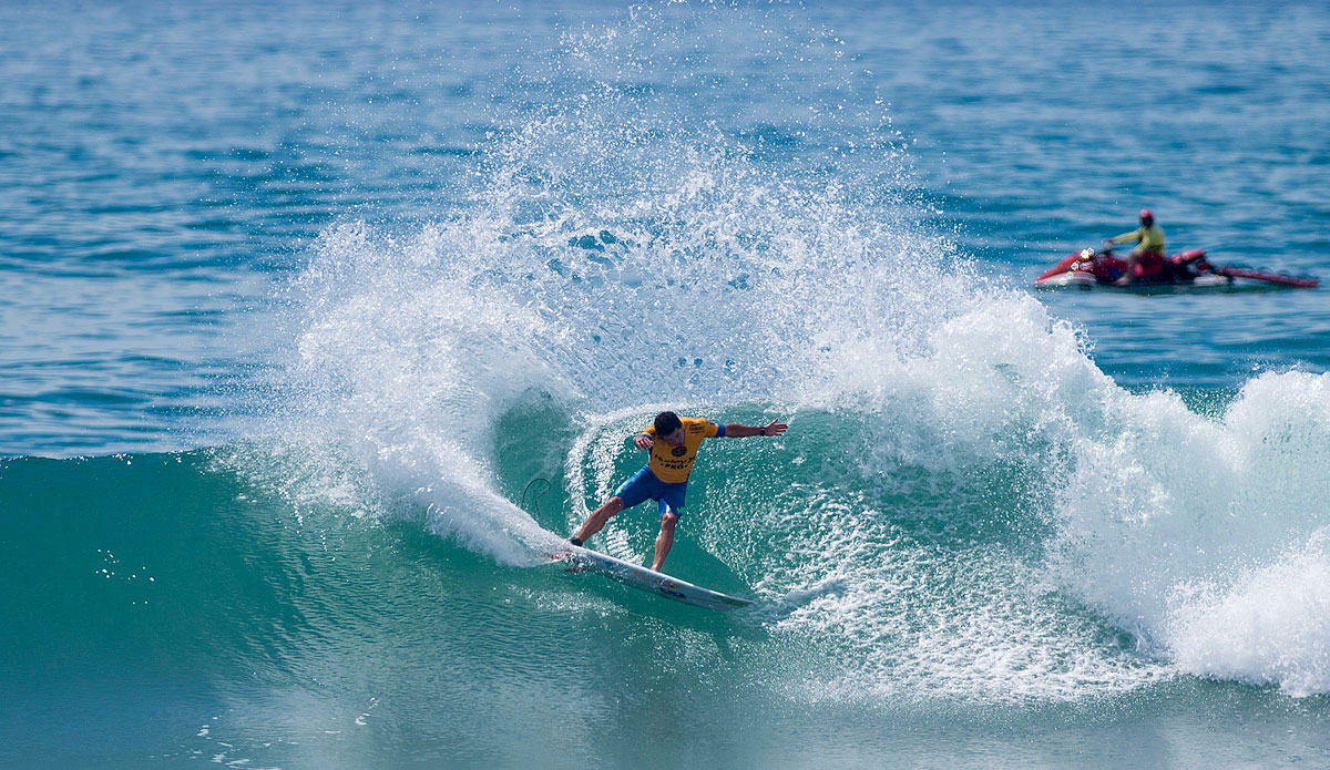 Adriano De Souza of Brasil (pictured) winning his Round 2 heat at the Hurley Pro Trestles on Friday September 11, 2015. Photo: <a href=\"http://www.worldsurfleague.com/\">WSL/<a href=\"https://instagram.com/kirstinscholtz/\"</a>/Kirstin Scholtz</a>