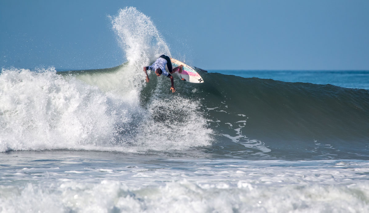 Off the top on a Lowers left. Photo: <a href=\"http://instagram.com/jeff_davis\">Jeff Davis</a>