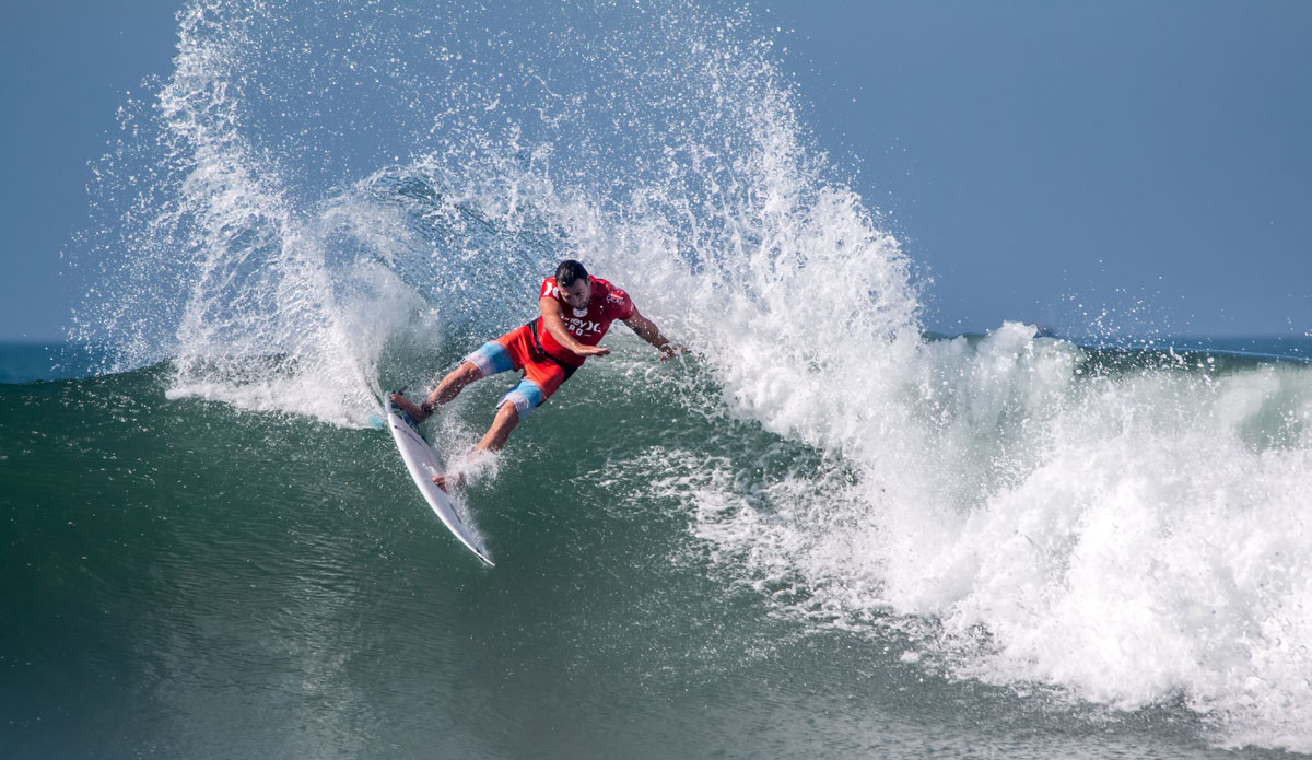 Joel Parkinson on his highest scoring wave in heat 4: 8.17. Photo: <a href=\"http://instagram.com/jeff_davis\">Jeff Davis</a>