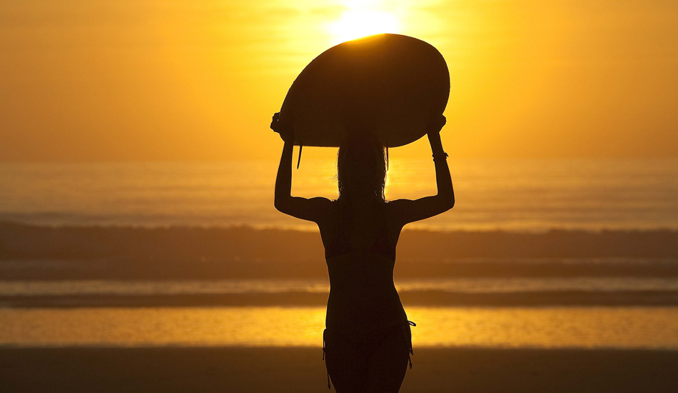 SUNSET SURF, Hossegor, France. 
A late evening in France. We took to the water\'s edge for a quick dip before night came up. Photo: <a href=\"http://www.luciagriggi.com\" target=\"_blank\">Lucia Griggi</a>