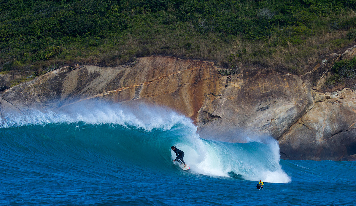 Daniel Rangel taking a perfect line in one of the most perfect slabs in Rio. We\'ll just keep this one secret, though.