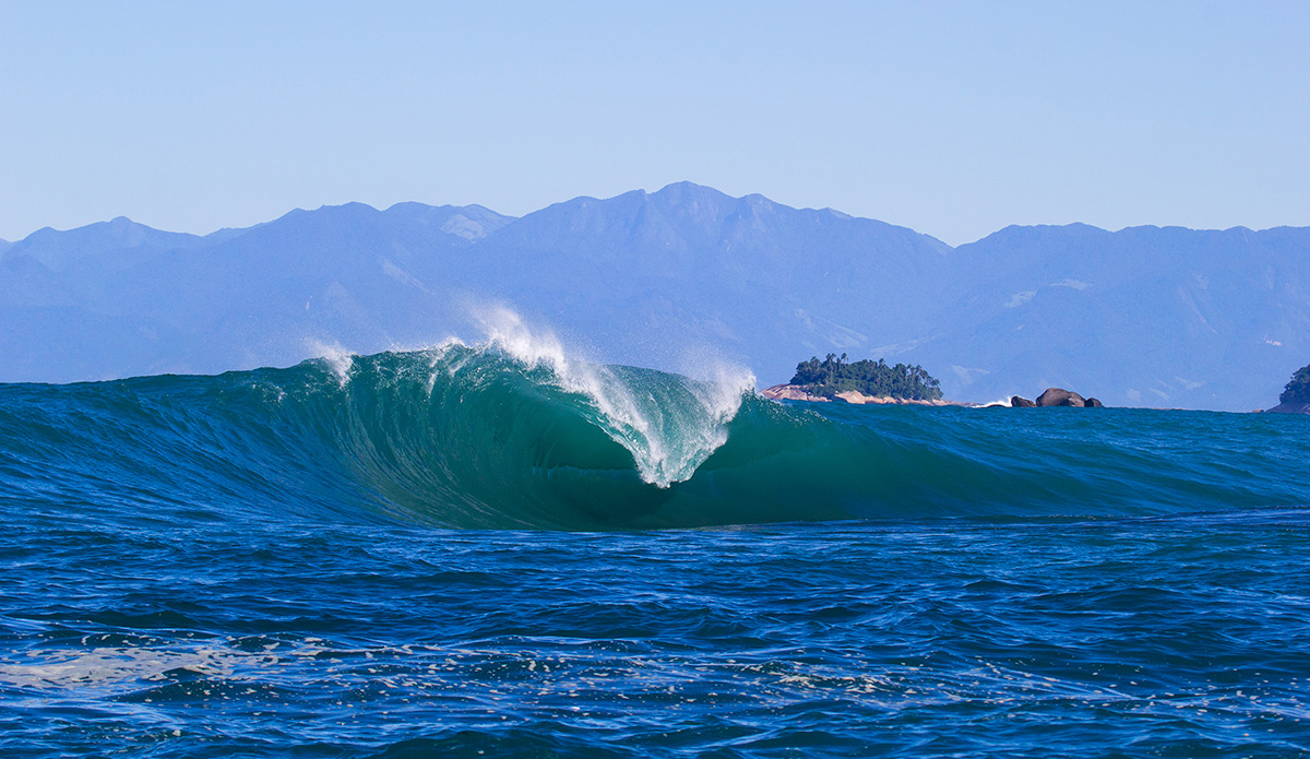 Kind of secret not to far from Rio de Janeiro. But far enough to keep it empty all the time!