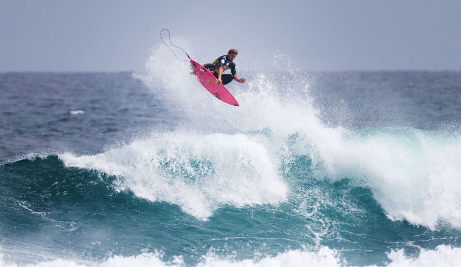 Yadin Nicol of Grace Town, Western Australia (pictured), advanced into Round 4 of the Drug Aware Margaret River Pro, defeating current three times ASP World Champion Mick Fanning (AUS) in Round 3. Photo: <href=\"http://www.aspworldtour.com/\">Cestari/ASP</a>