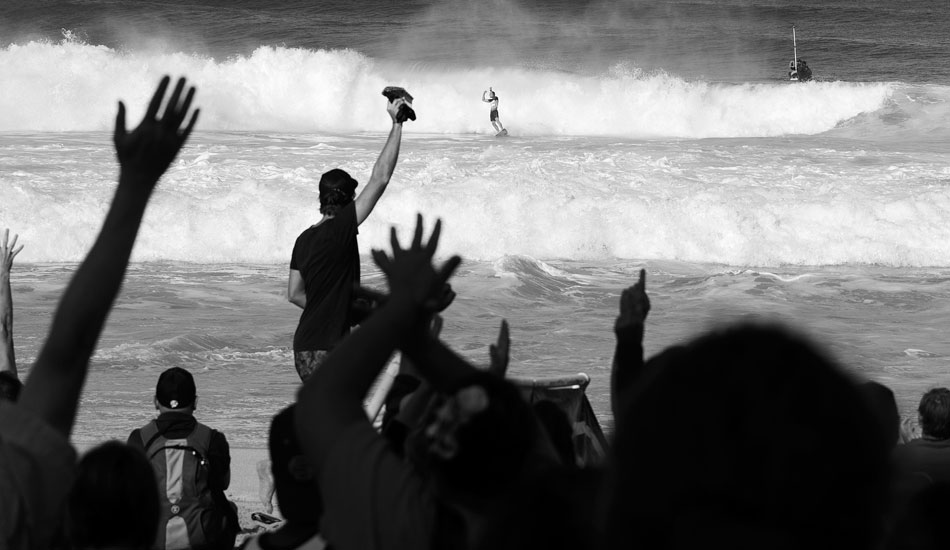 Right after being spit out of his 9.7 barrel, the crowd went wild. Photo: <a href=\"http://mattdunbar.com.au\">Matt Dunbar</a>