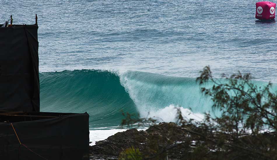 Empty and perfect. A rare sight when the contest isn\'t on. Photo: <a href=\"http://mattdunbar.com.au\">Matt Dunbar</a>