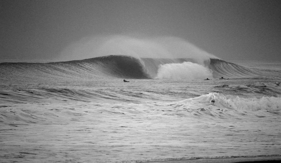 <strong>France.</strong> The Lande’s power. We walked a couple of hundred meters south and a perfect sand bar suddenly appeared. Image: Sbrizzi