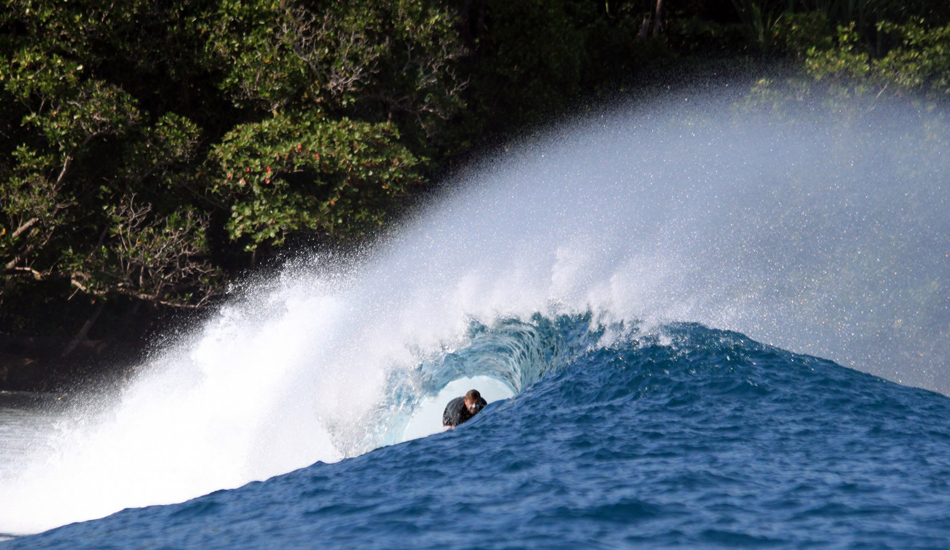 <strong>Indo.</strong> The secret wave, somewhere. That was the reward of 10 days struggling in the jungle trying to survive. Image: Sbrizzi