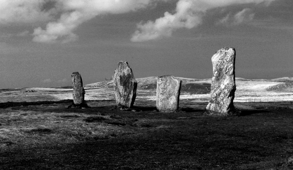 <strong>Scotland.</strong> Since 3000 B.C. Those rocks have been there for more than 3000 years. Staring the ocean surrounded by green hills. Image: Sbrizzi