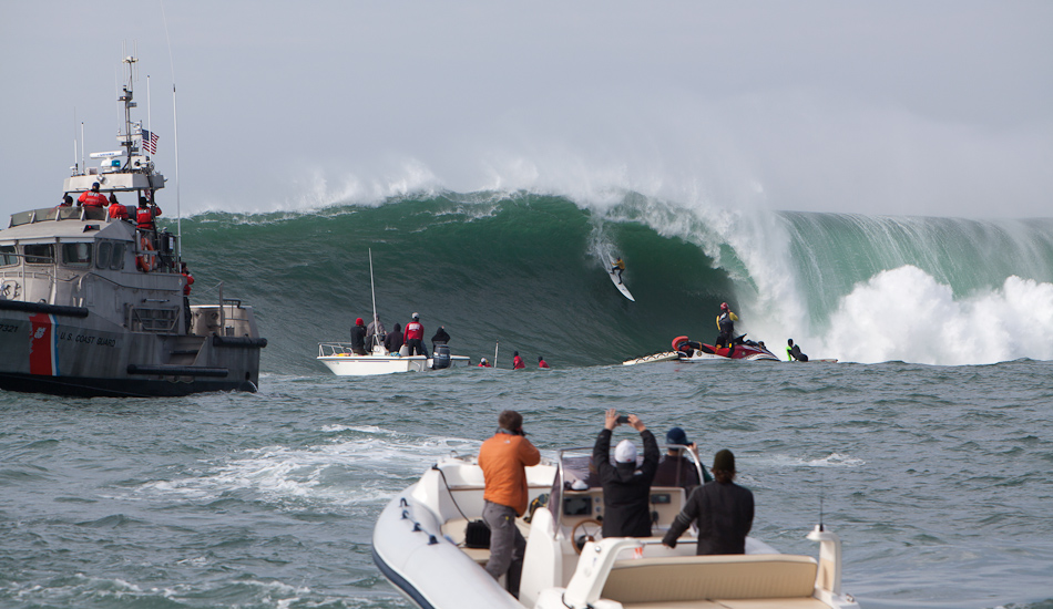 Shawn Dollar on the biggest wave of the afternoon. Photo: <a href=\"http://withinwaves.com/\" target=_blank>Nick Allen</a>