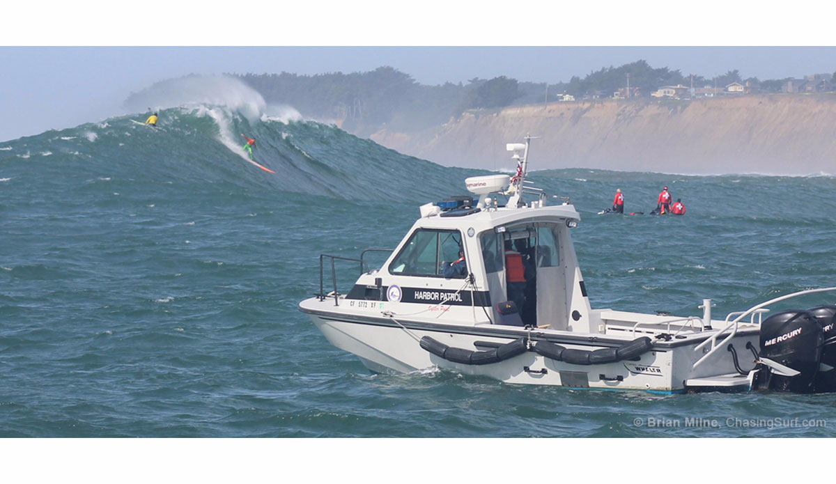 Nic Lamb drops in during the semis on his way to a win. Photo: <a href=\"http://www.chasingsurf.com/\">Brian Milne</a>