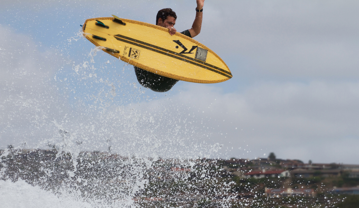 Sammy Orozco showing the lads in the lineup his new board. Photo: Adam Bakkedahl