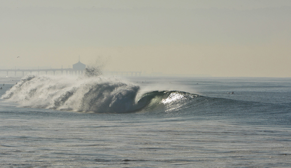 The ideal day at El Porto. Photo: <a href=\"http://www.mikearonesty.com\">Mike Aronesty</a>