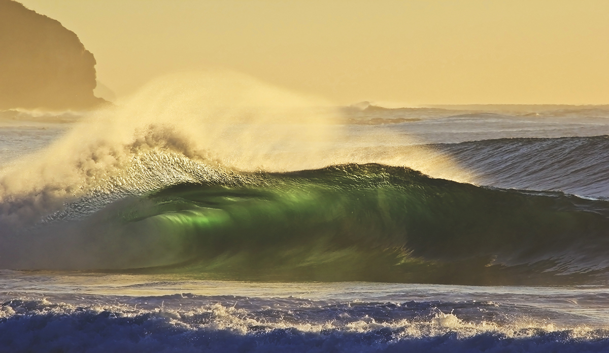 Backwash added a flare to the shorey show. Photo: <a href=\"http://www.hollytreephoto.com/\" target=\"_blank\">Holly Shoebridge</a>