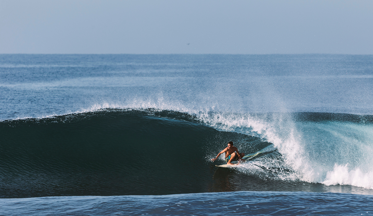 Locals are so much fun to shoot during a session. They know their way around that break like the palm of their hands. Pacific bliss. Photo: <a href=\"http://www.kheperphoto.com/\">Paola Núñez Linares</a>