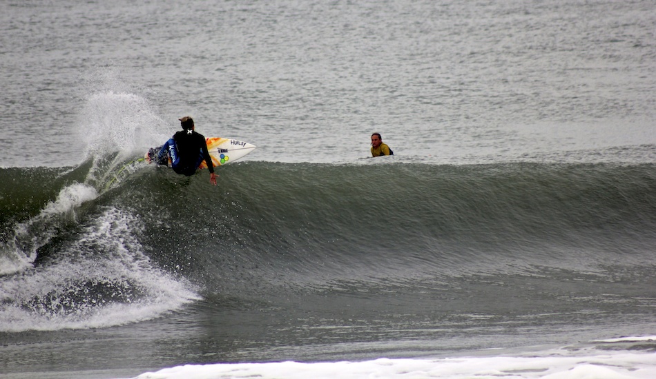 Firing lines at S Turns, OBX. Photo: <a href=\"http://petemilnesproductions.com\">Pete Milnes</a>