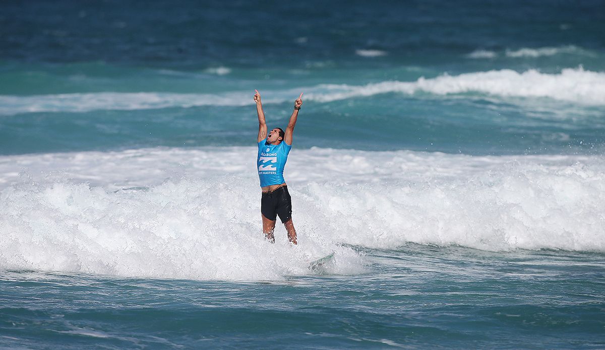 Adriano De Souza of Brasil winning his maiden WSL World Title at the Billabong Pipe Masters. Photo: WSL/Laurent Masurel