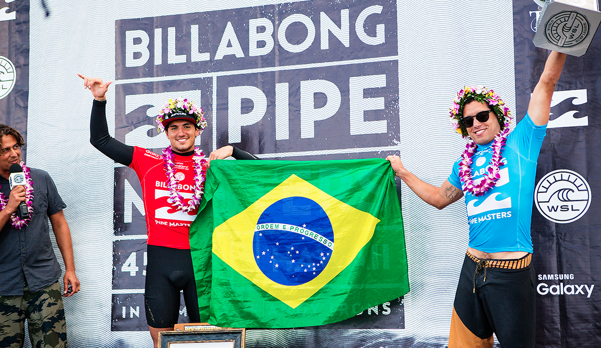 Adriano De Souza and Gabriel Medina during prize giving. Photo: WSL / Kirstin