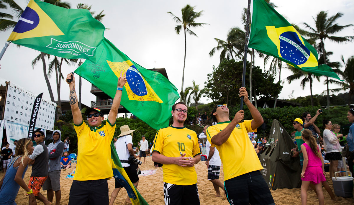 The green, gold, and blue was out in full effect. Photo: <a href=\"http://mattdunbar.com.au\" target=\"_blank\">Matt Dunbar</a>