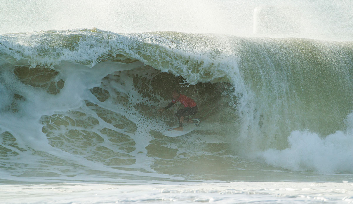 Kelly Slater was eliminated during Round 3 of the Moche Rip Curl Pro in Portugal. He was defeated by Aritz Aranburu and will now focus his attention on potentially clinching a 12th ASP World Title at Pipe in Hawaii in December. Photo: <a href=\"http://www.aspworldtour.com/\">Damien Poullenot</a>