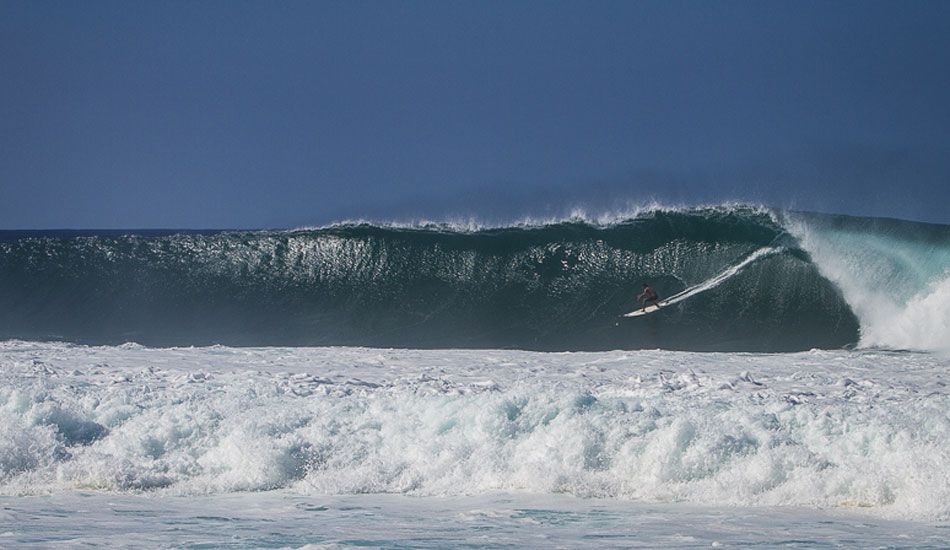 This is the longest gnarliest backdoor waves I have witnessed. Photo: <a href=\"http://500px.com/DougFalterPhotography\">Doug Falter</a>