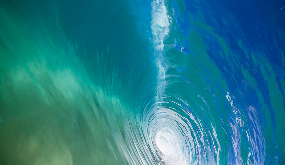 Small wave I found one day between Keiki and Log Cabins. Photo: <a href=\"http://500px.com/DougFalterPhotography\">Doug Falter</a>