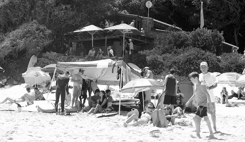 Cool Cats camped out on the beach while others enjoyed the view from the lifeguard deck. © Jared Aufrichtig